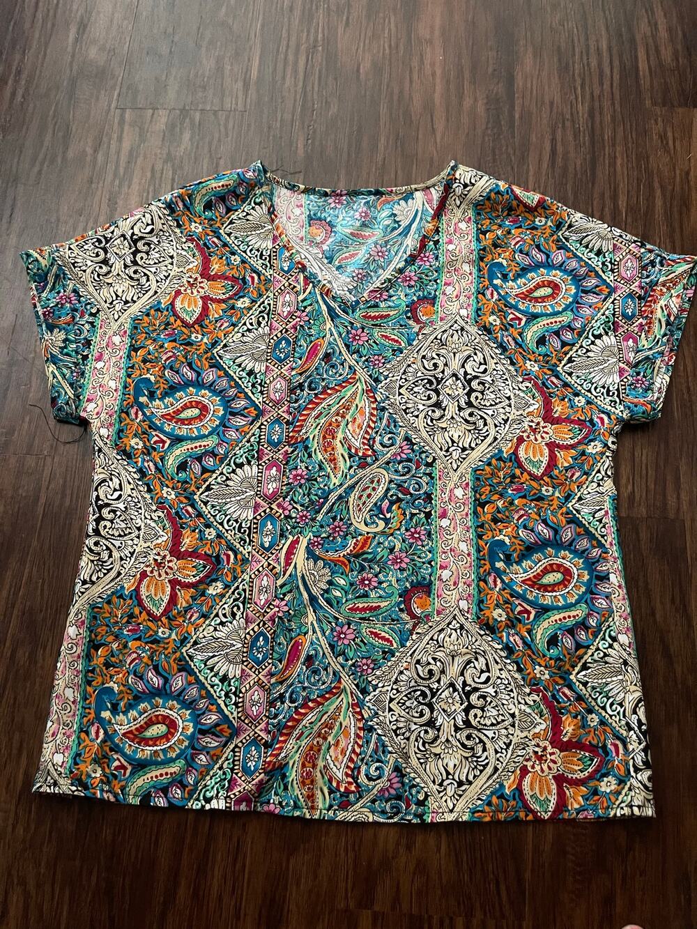 Womens medium paisley shirt